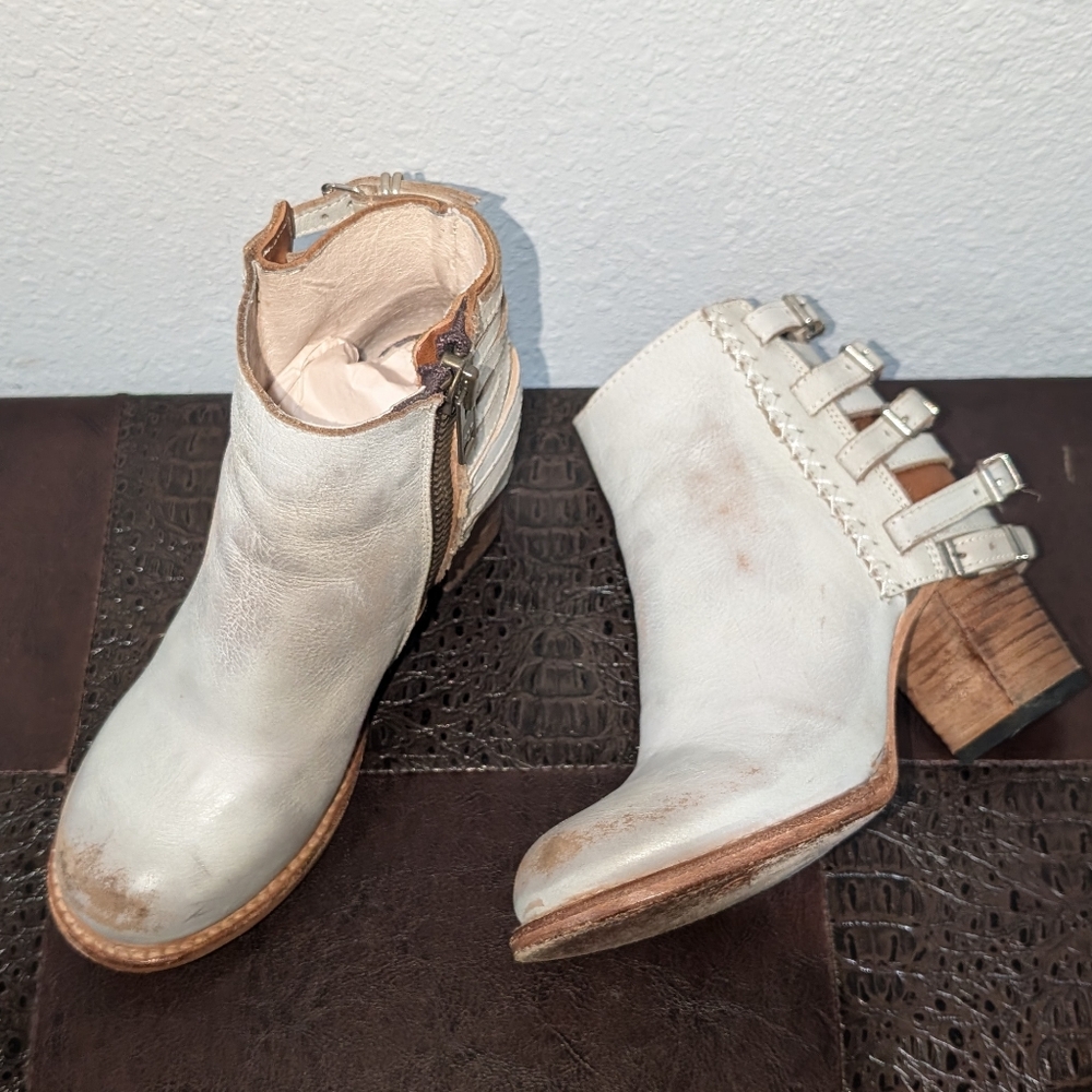 RARE FreeBird Hermosa Ice Ankle Booties size 7 - Picture 11 of 16